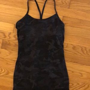 Camo Lululemon tank top!!